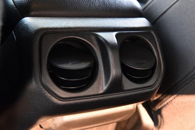 Used 2022 Jeep Gladiator Sport image 22