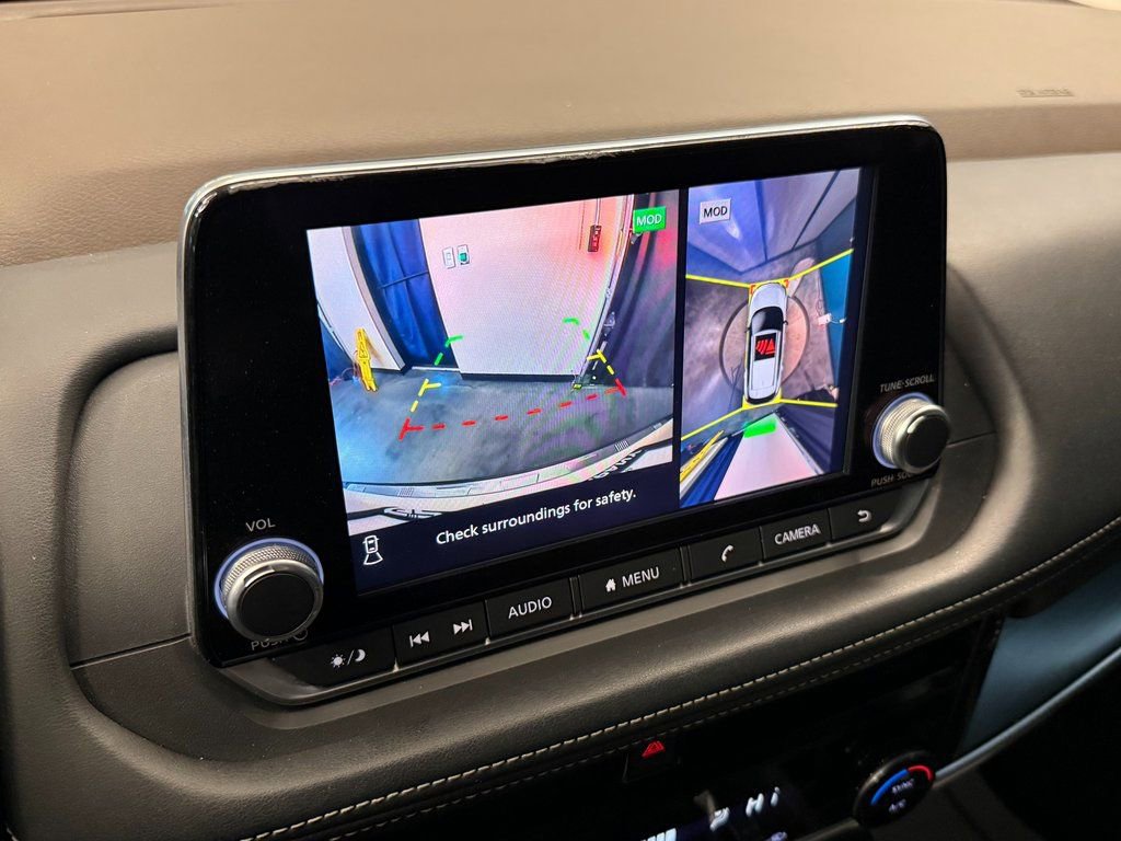 Used 2021 Nissan Rogue SV image 13