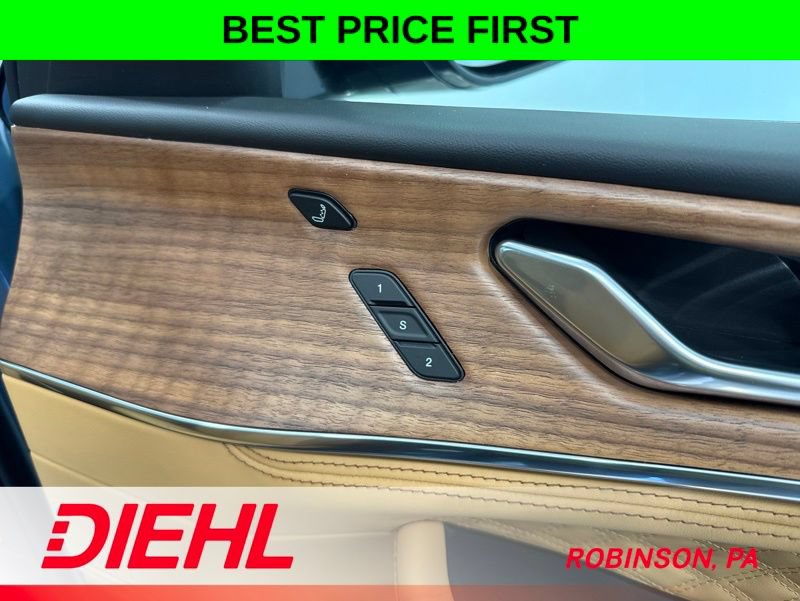 New 2026 Jeep Grand Cherokee L Summit w/ Advanced Protech Group IV AWD/4WD image 18