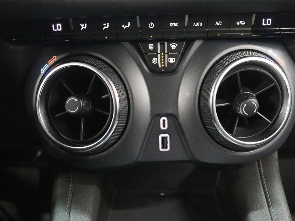 Used 2022 Chevrolet Blazer LT w/ Midnight/Sport Edition image 26