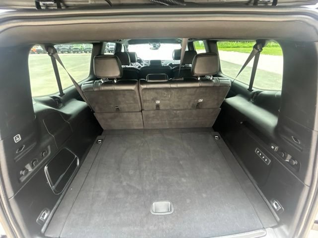Used 2025 Jeep Wagoneer L Series II w/ 8-pass Seating Package AWD/4WD image 6