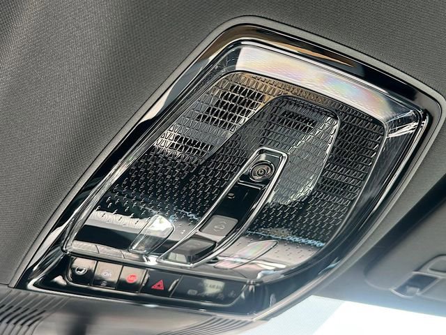 New 2026 Cadillac Vistiq Luxury w/ LPO, Floor Liner Package image 22