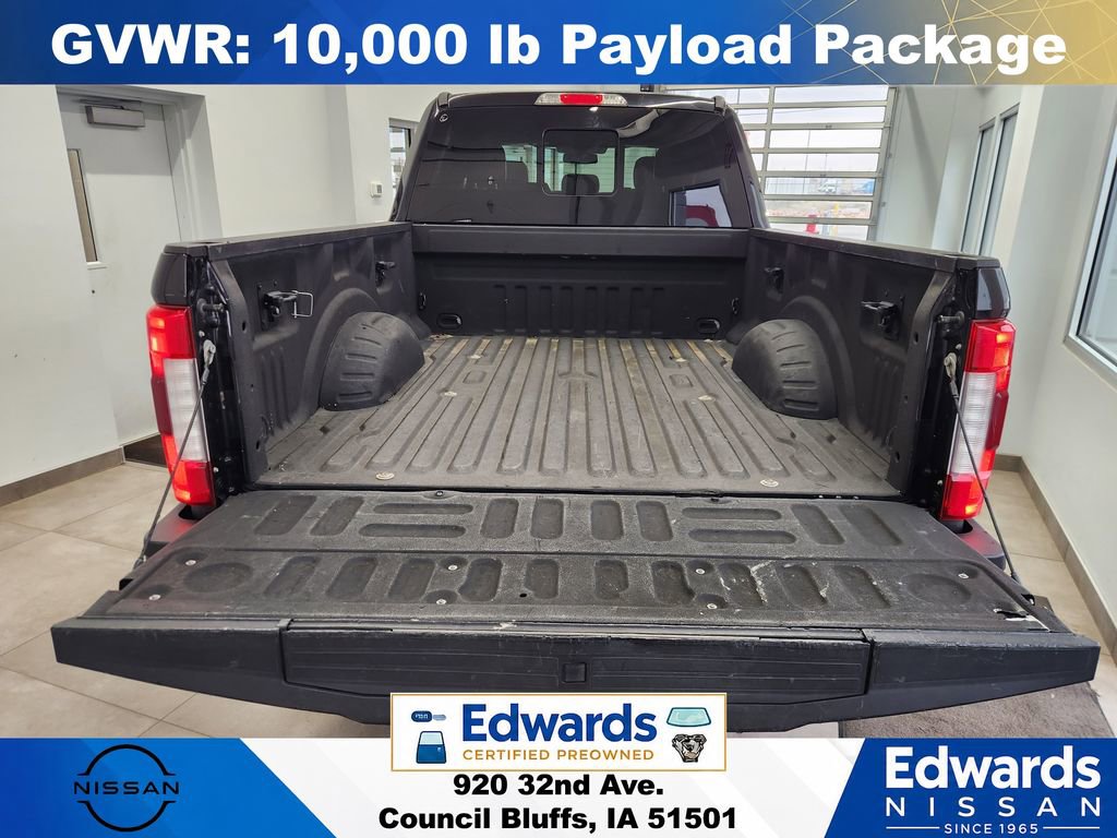 Used 2019 Ford F250 Platinum w/ FX4 Off-Road Package AWD/4WD image 12