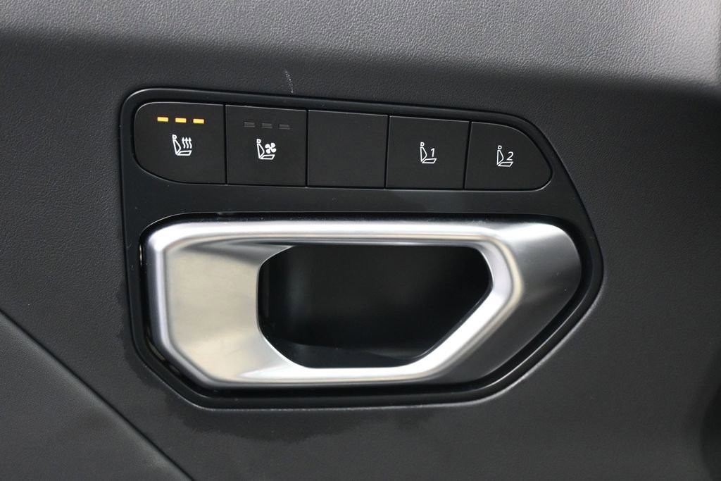 Used 2025 Kia K4 GT-Line w/ GT-Line Premium Package FWD image 36