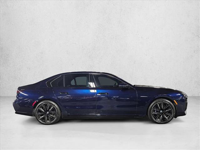Certified 2023 BMW i7 xDrive60 w/ Parking Assistance Package AWD/4WD image 4