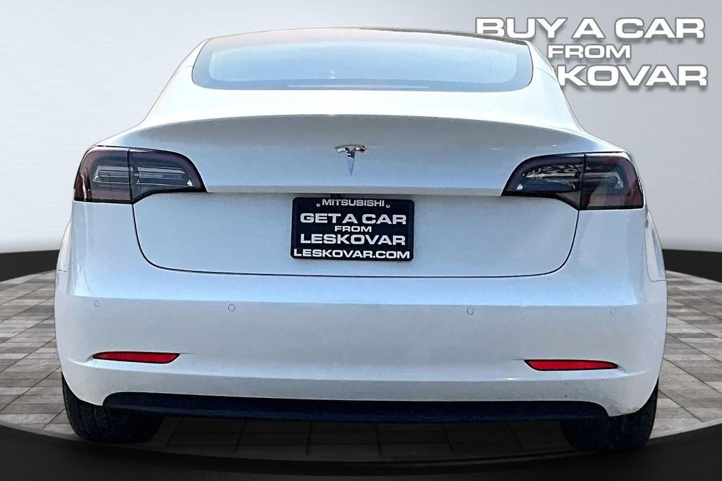 Used 2018 Tesla Model 3 Long Range RWD image 4