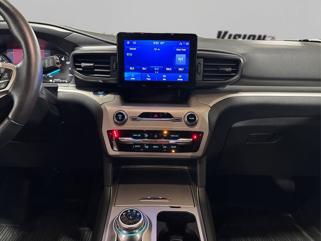 Used 2023 Ford Explorer XLT image 20