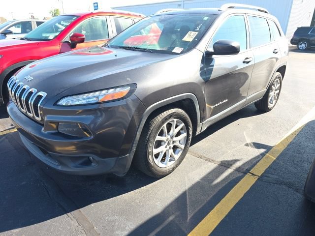 Used 2017 Jeep Cherokee Latitude w/ Comfort & Sound Group