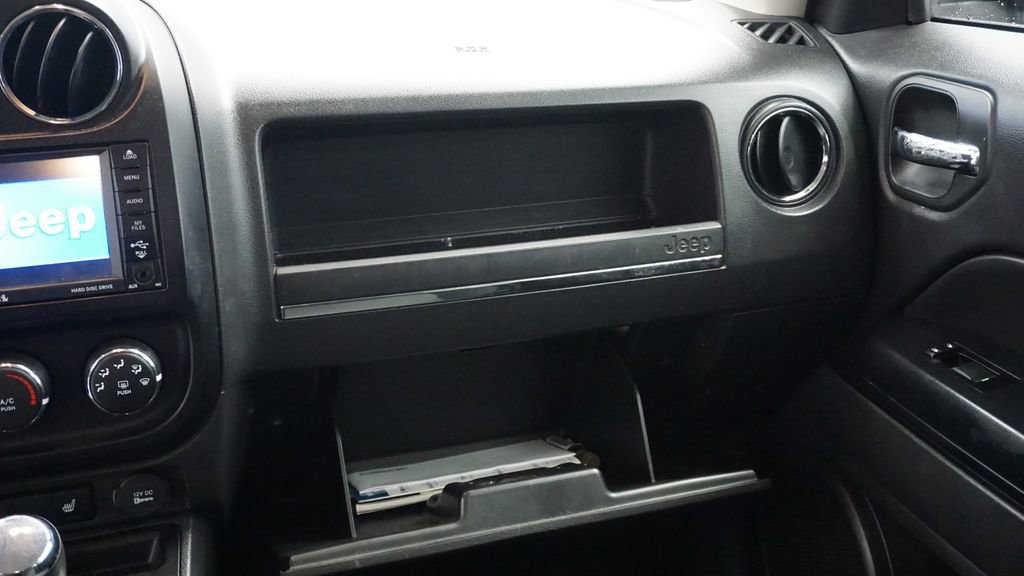 Used 2012 Jeep Patriot Latitude image 23