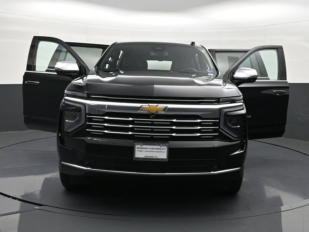 Used 2026 Chevrolet Suburban Premier AWD/4WD image 42