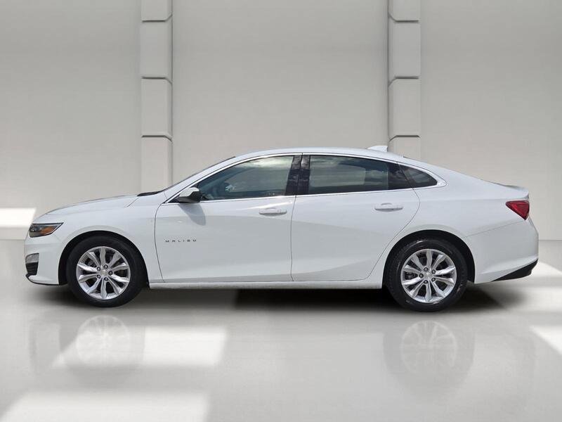 Used 2023 Chevrolet Malibu LT FWD image 2
