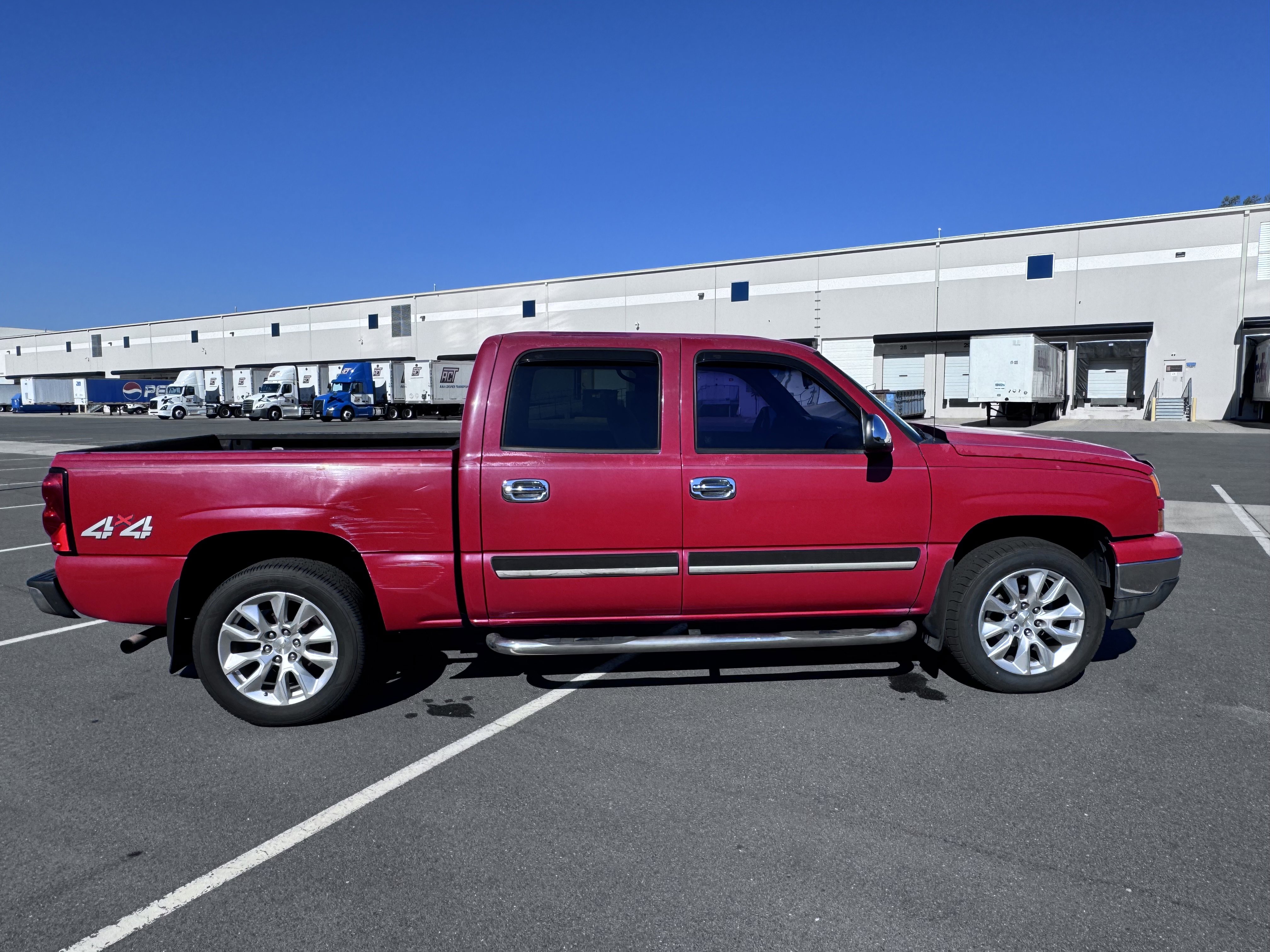 Used 2007 Chevrolet Silverado 1500 LS w/ Chrome Exterior Package AWD/4WD image 35