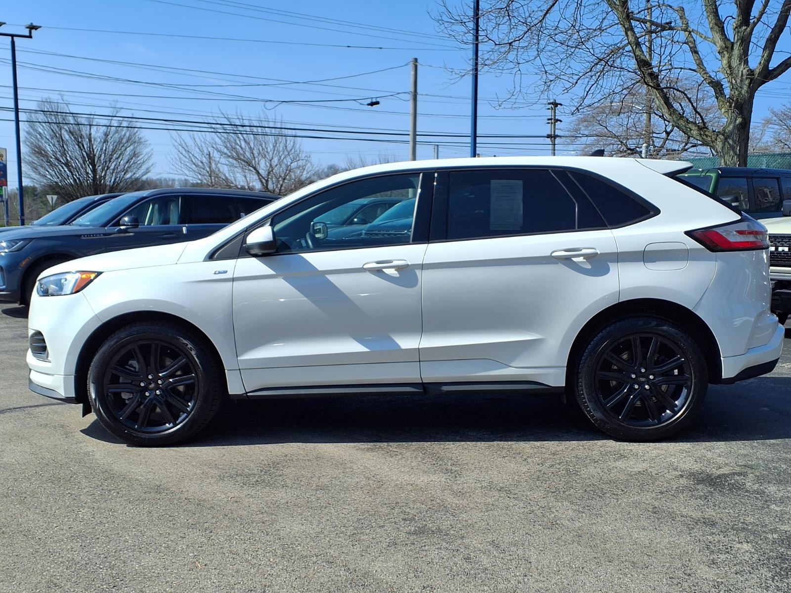 Certified 2022 Ford Edge ST-Line w/ Cargo Accessory Package AWD/4WD image 7