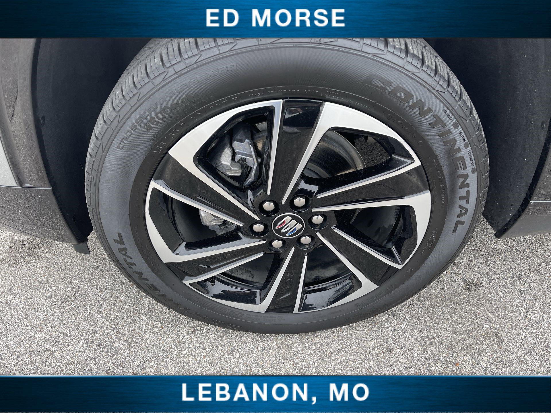 Used 2025 Buick Enclave Sport Touring image 31