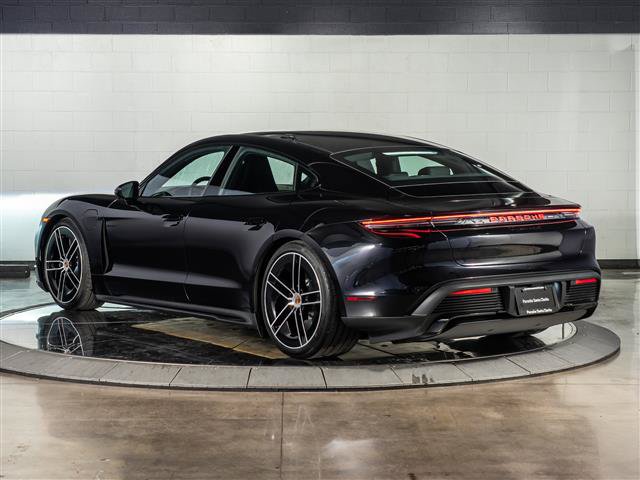 New 2026 Porsche Taycan 4S AWD/4WD image 3