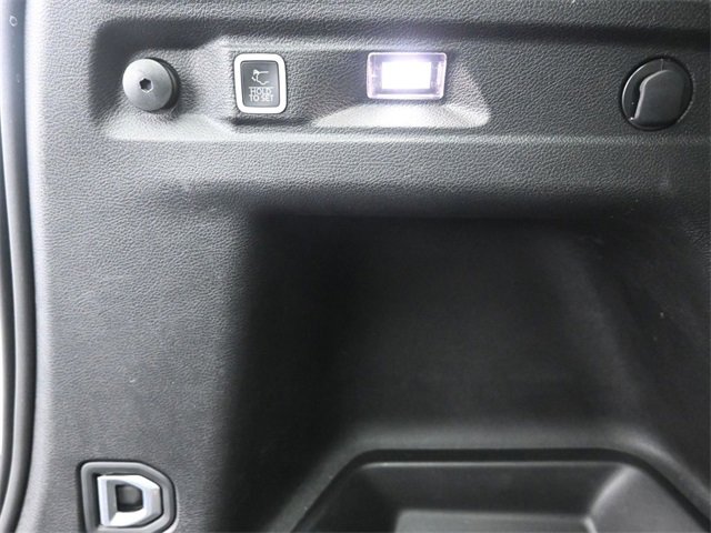 Used 2023 Jeep Grand Cherokee L Limited w/ Black Appearance Package image 26