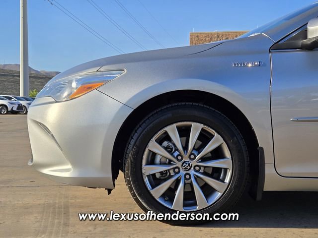Used 2015 Toyota Camry XLE w/ Moonroof Package image 9