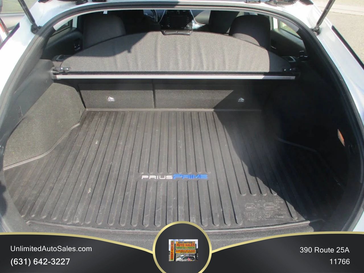 Used 2021 Toyota Prius Prime LE FWD image 14