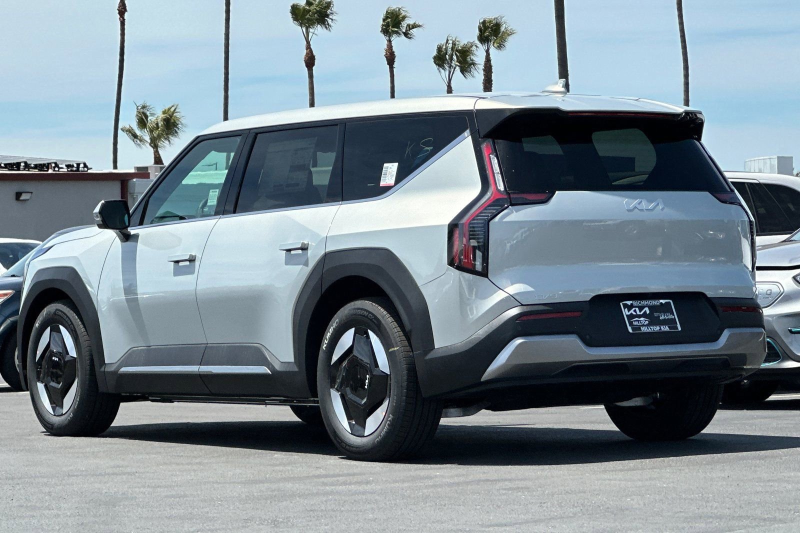 New 2026 Kia EV9 Light RWD image 6