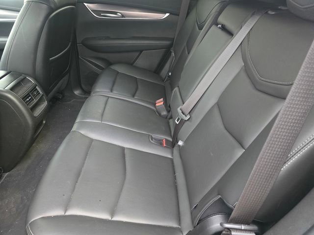 Used 2024 Cadillac XT5 Luxury FWD image 12