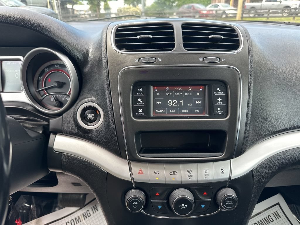Used 2019 Dodge Journey SE w/ Premium Group FWD image 7