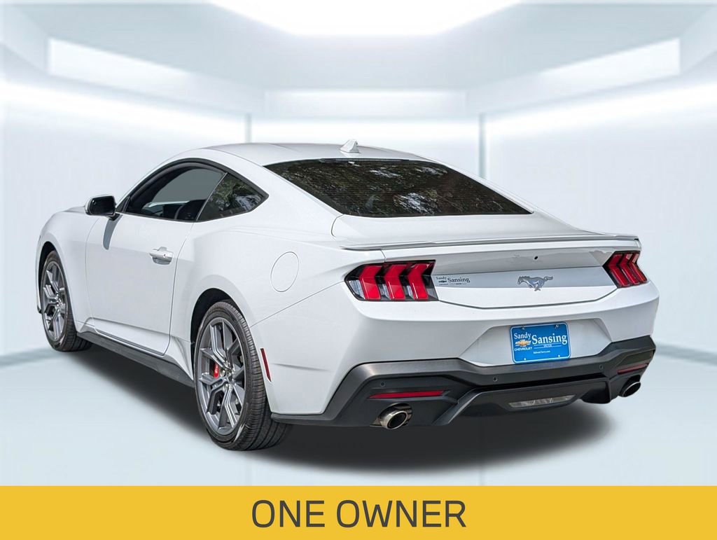 Used 2024 Ford Mustang Coupe w/ 2.3L High Performance Package RWD image 4