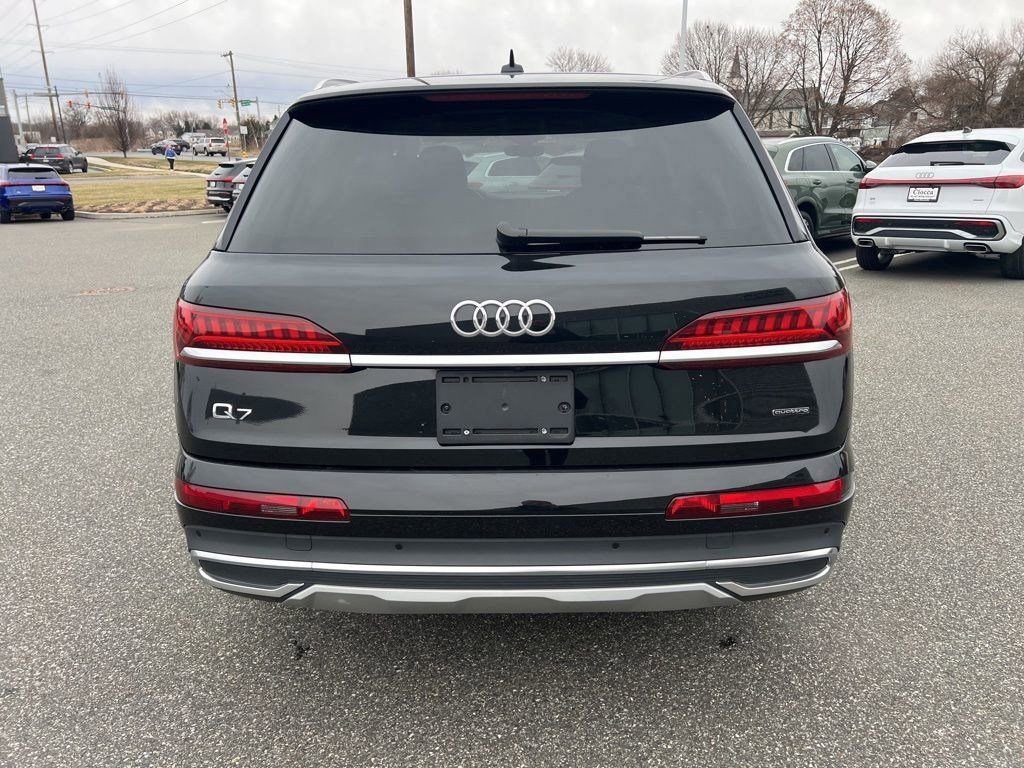 Used 2024 Audi Q7 2.0T Premium image 5