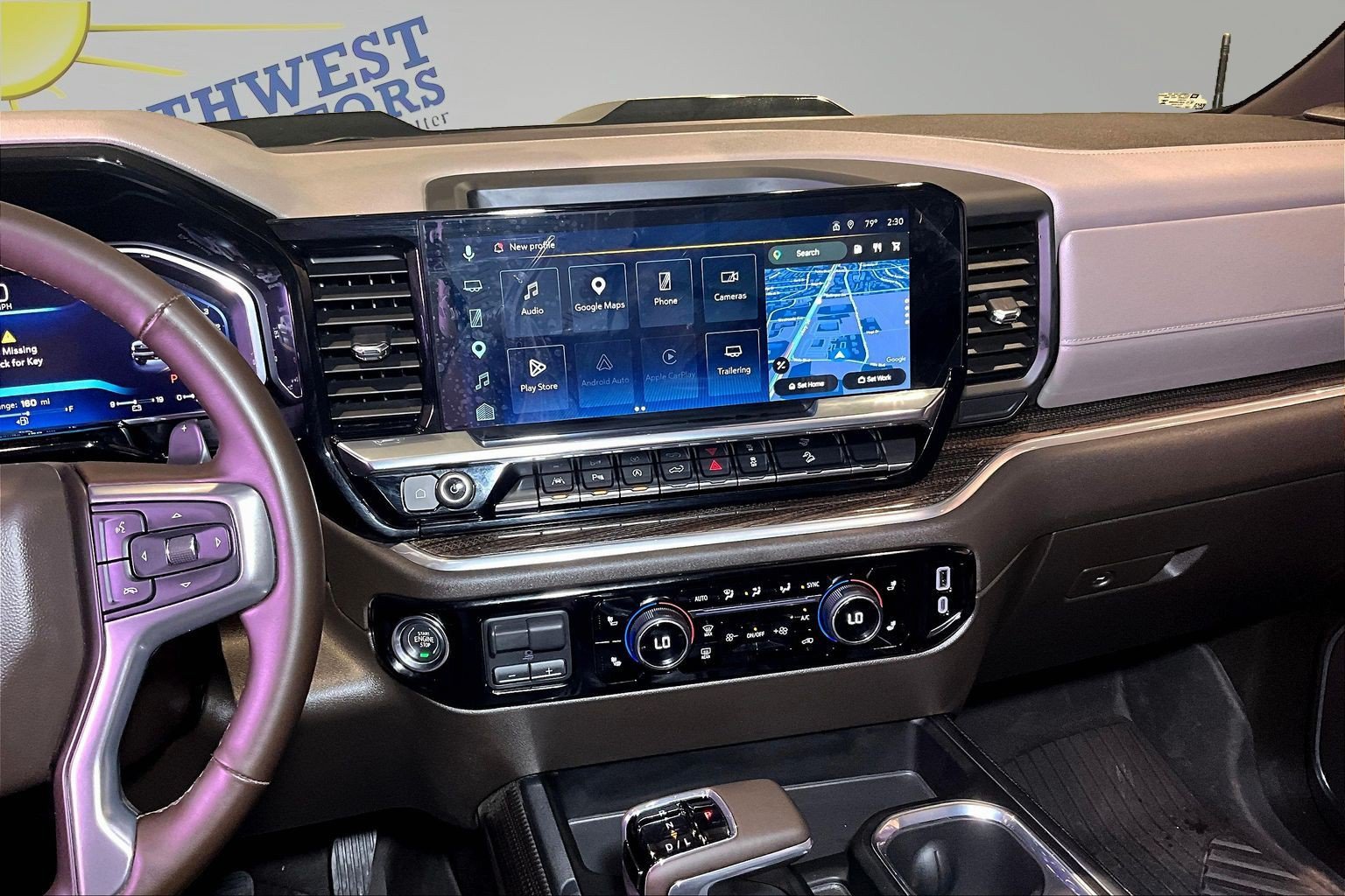Used 2026 Chevrolet Silverado 1500 LT Trail Boss w/ LT Trail Boss Premium Package AWD/4WD image 11