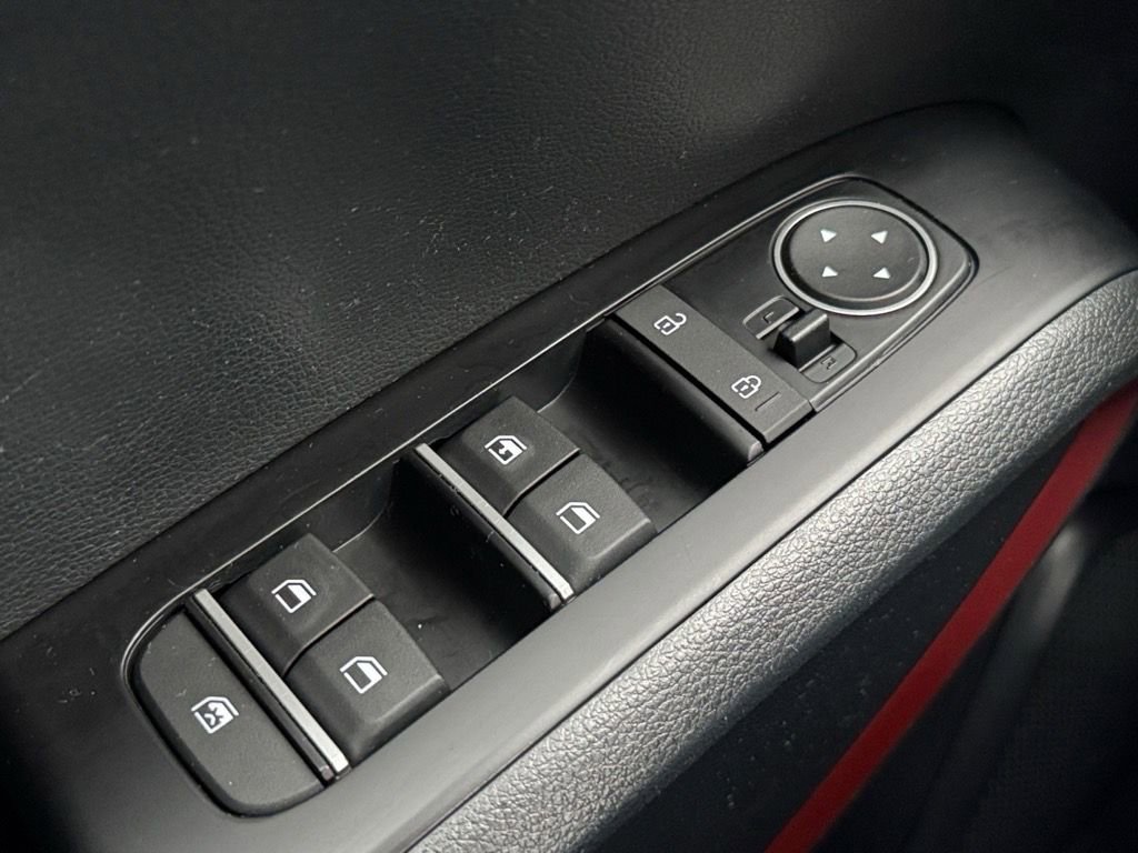 Used 2023 Kia Soul GT-Line image 16