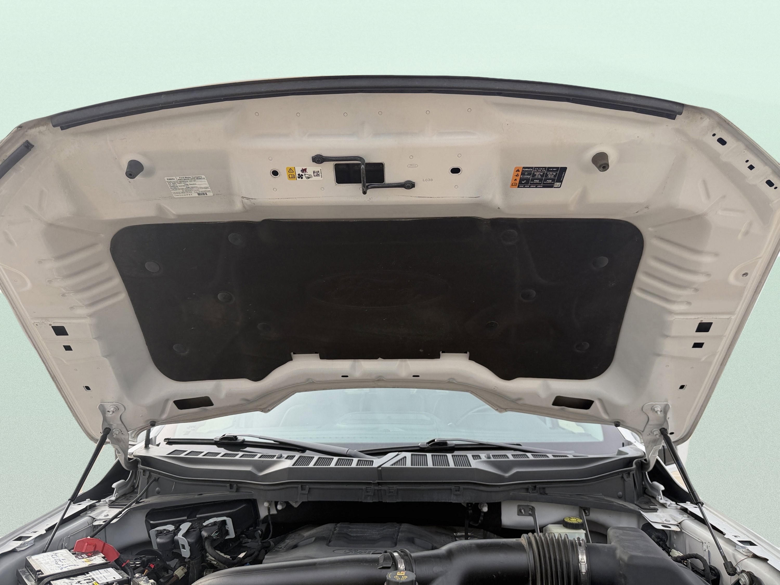 Used 2021 Ford F150 Lariat w/ Equipment Group 501A Mid image 16