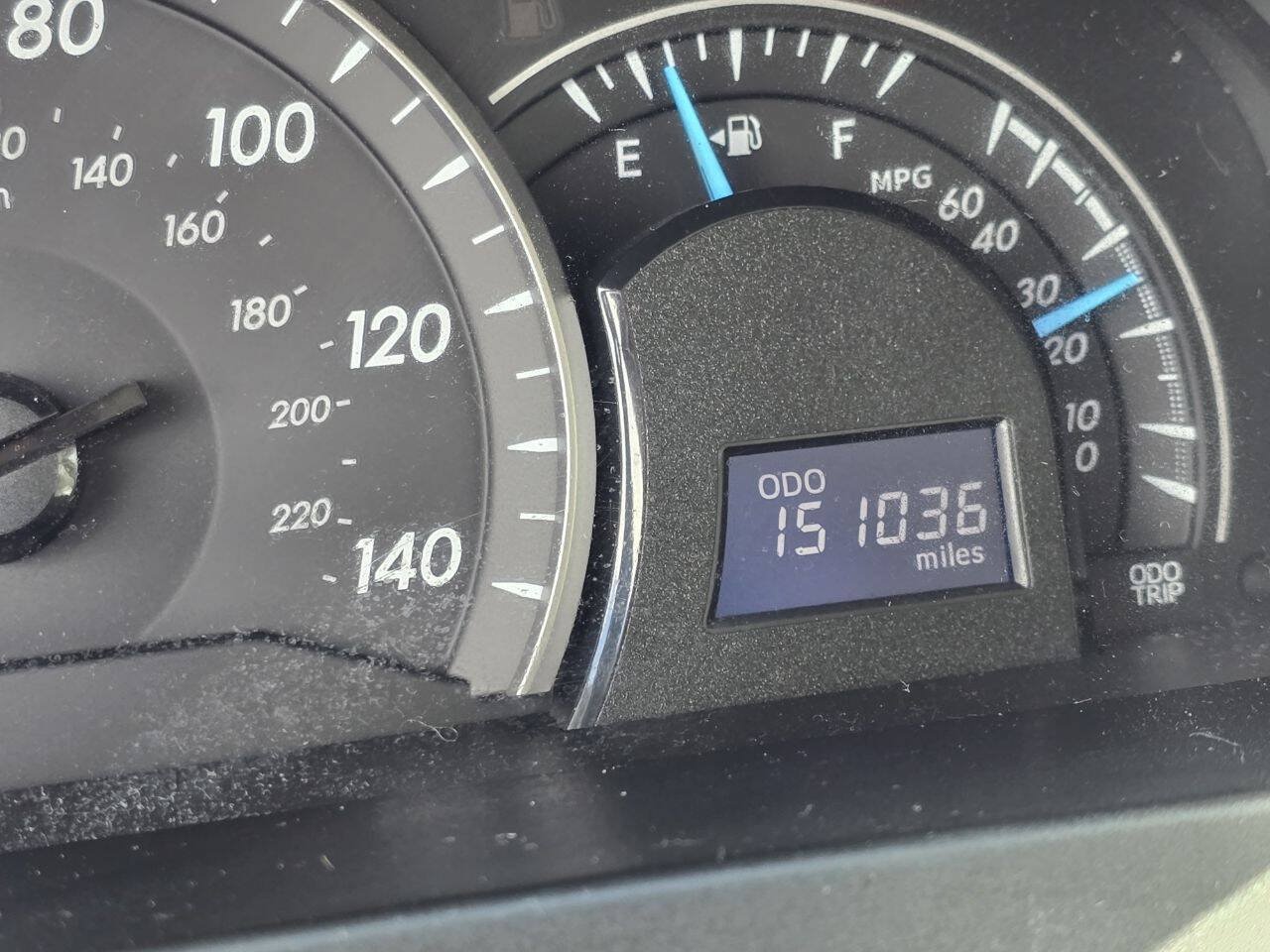 Used 2012 Toyota Camry LE FWD image 22