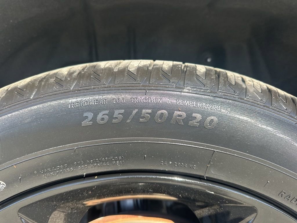 Used 2022 Jeep Grand Cherokee L Laredo image 31