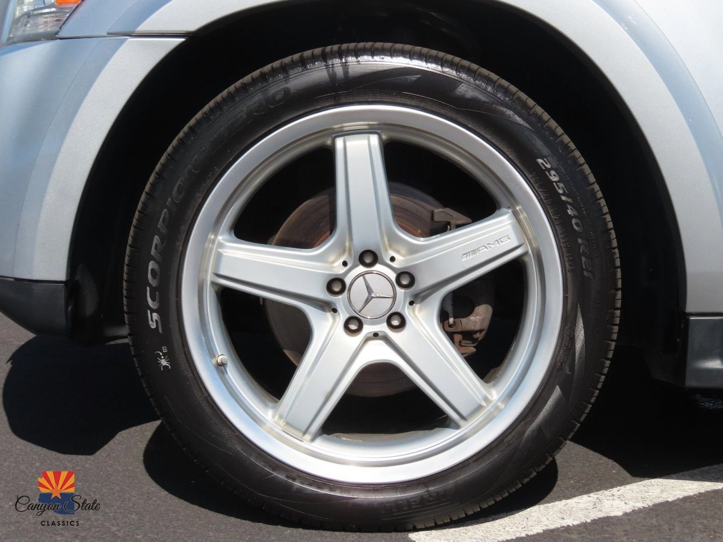 Used 2009 Mercedes-Benz GL 550 4MATIC image 19