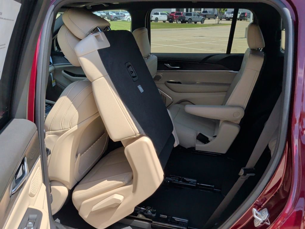 New 2026 Jeep Grand Cherokee L Limited image 42