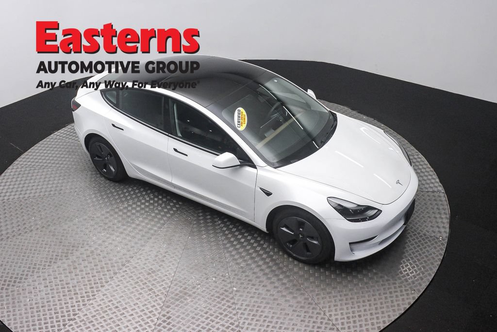 Used 2023 Tesla Model 3 Standard Range RWD image 3