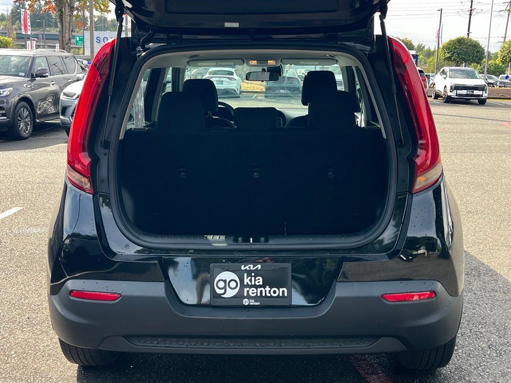 Used 2020 Kia Soul S FWD image 8