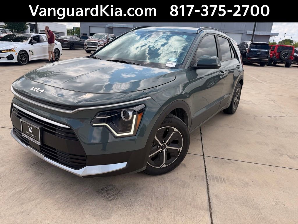 Certified 2024 Kia Niro EX image 1