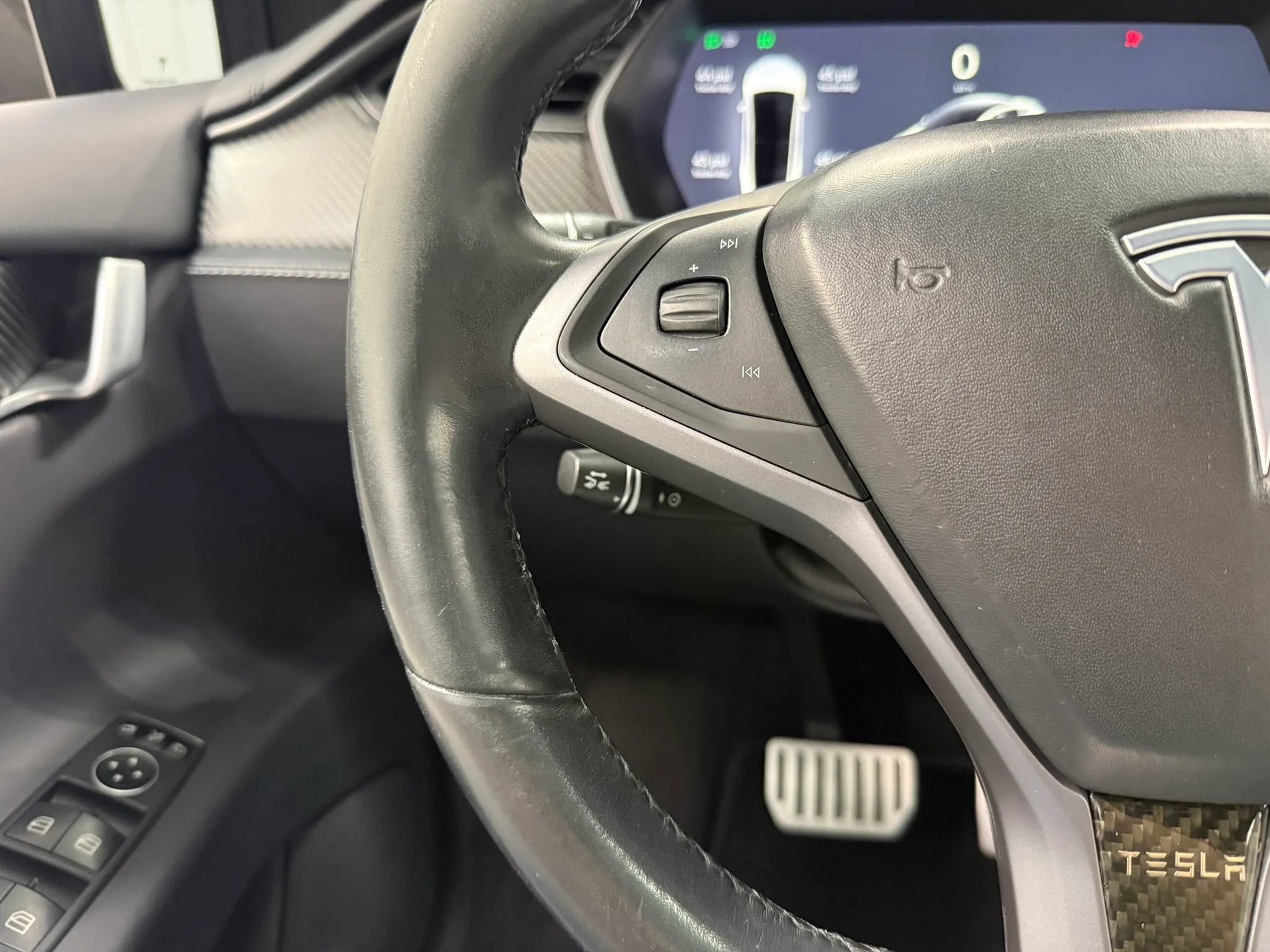 Used 2019 Tesla Model X Performance image 29