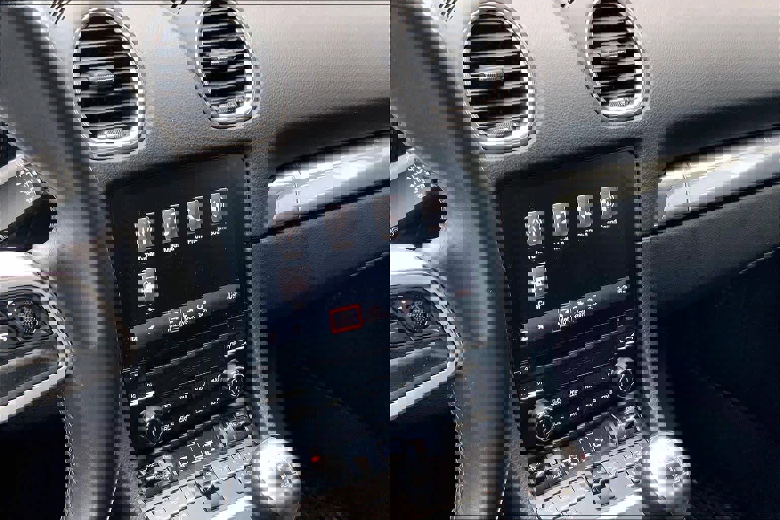 Used 2022 Porsche 718 Boxster image 6