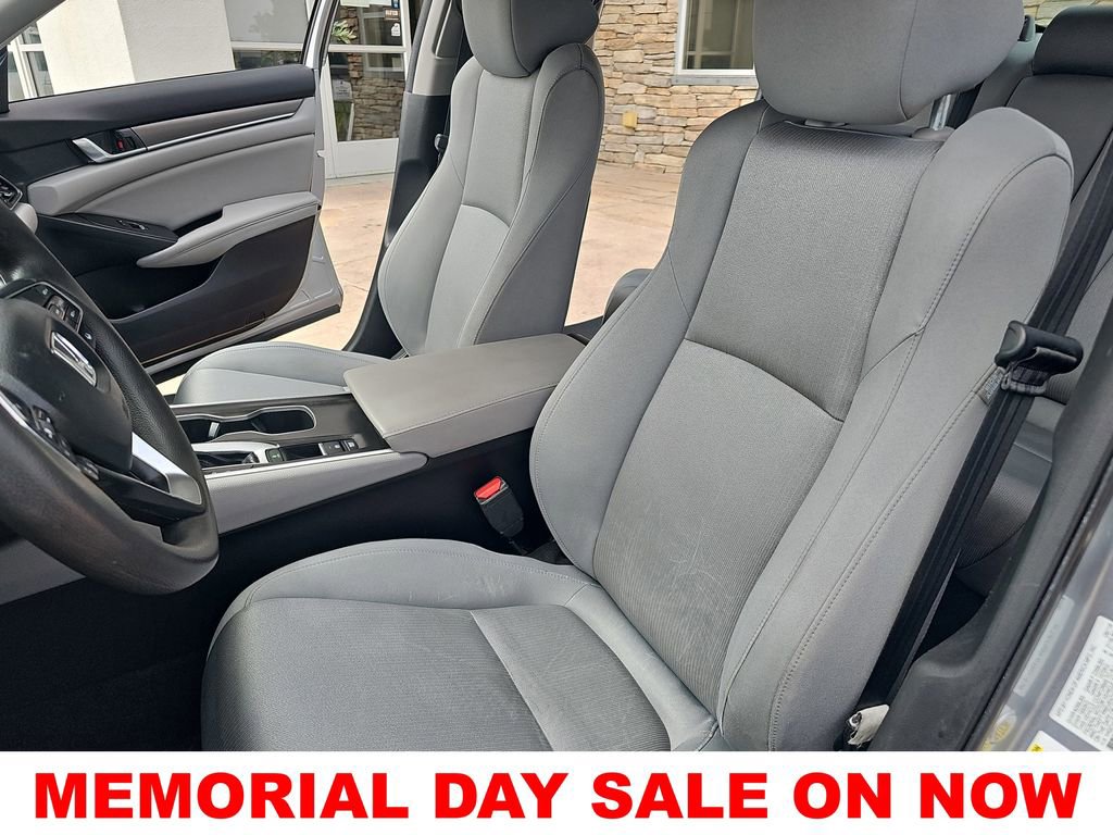 Used 2018 Honda Accord LX image 16