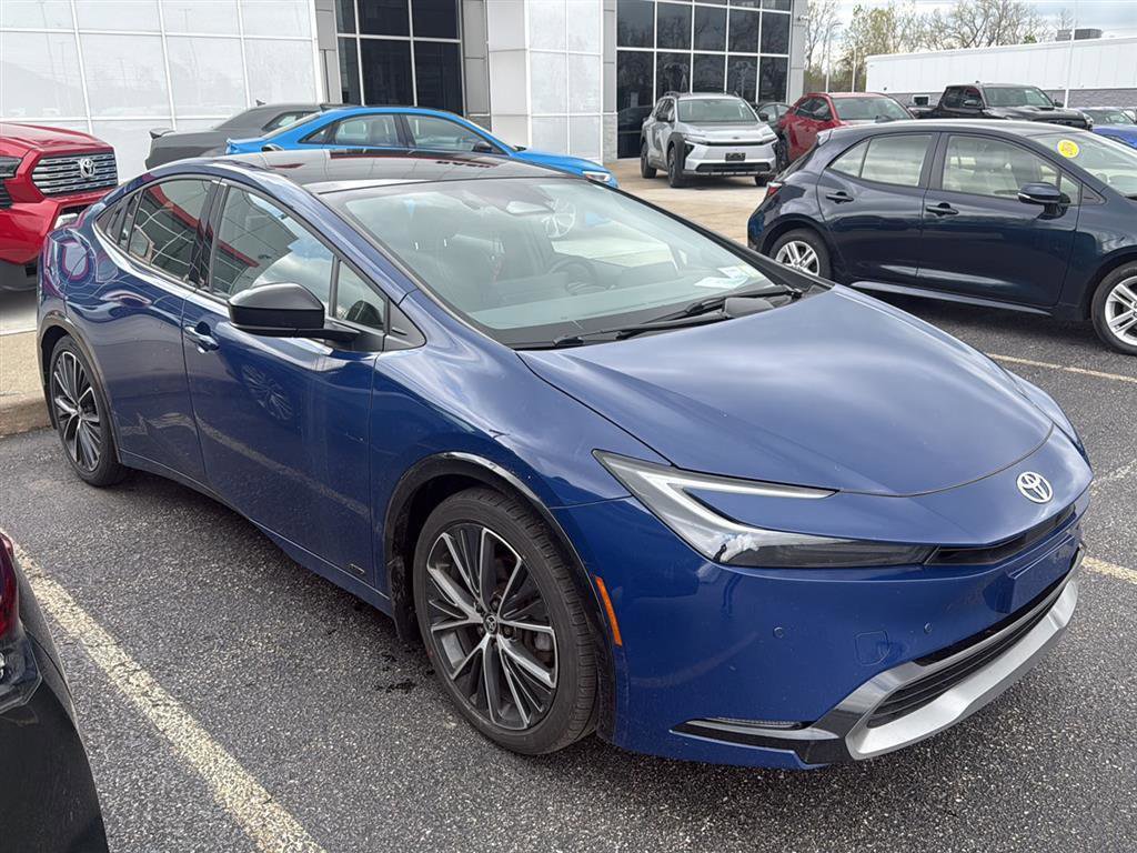 Used 2024 Toyota Prius Limited AWD/4WD image 4