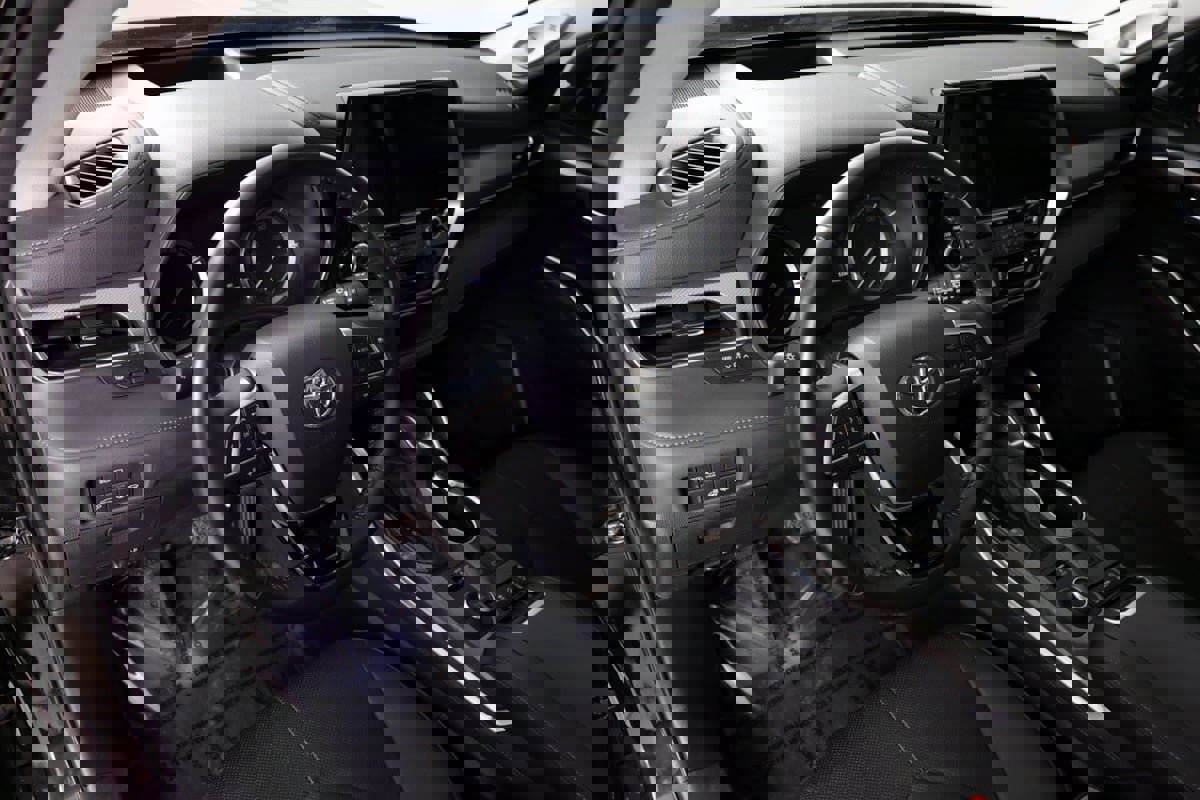 Used 2021 Toyota Highlander Platinum image 24