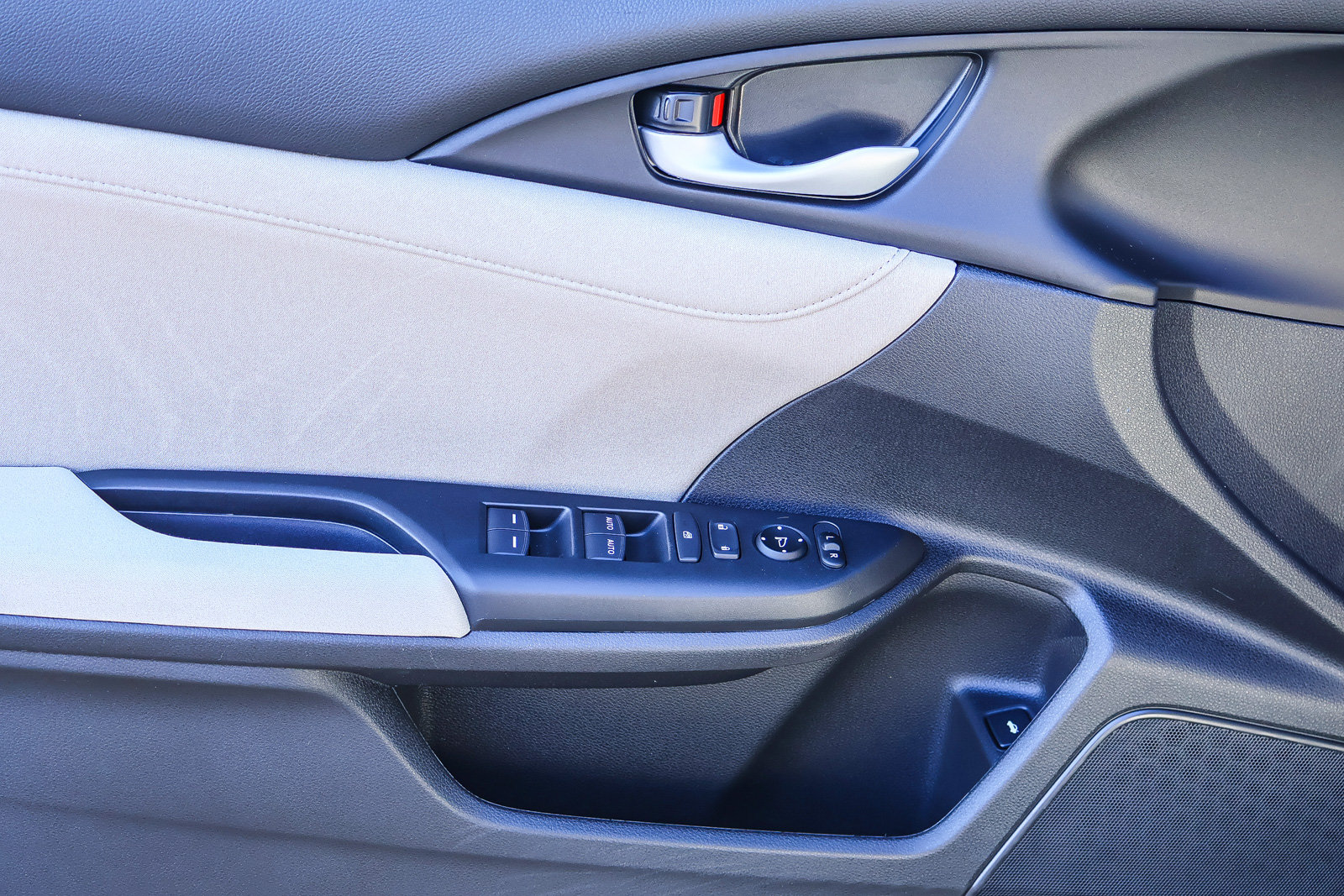 Used 2022 Honda Insight EX image 9