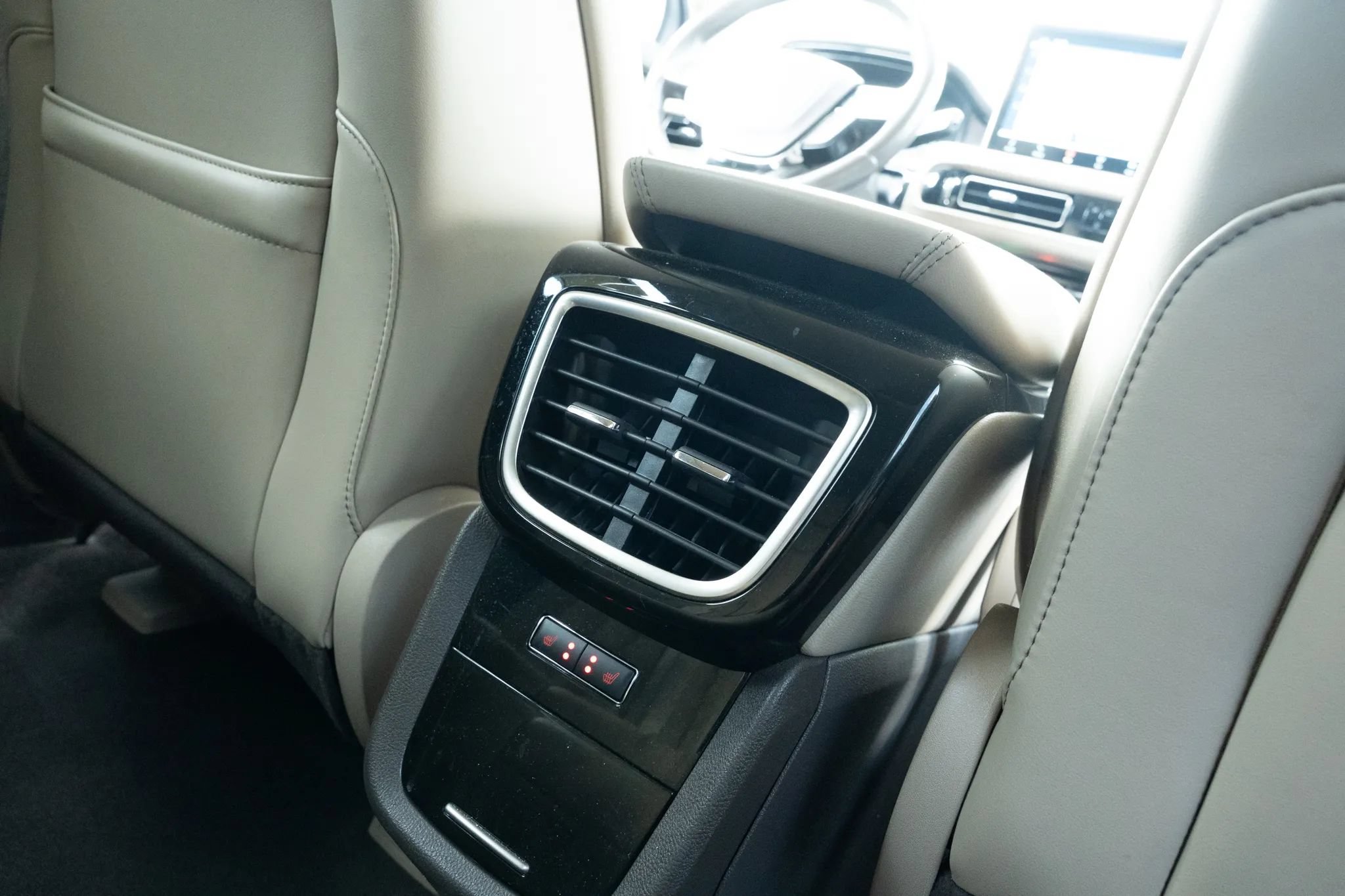 Used 2021 Lincoln Nautilus Reserve FWD image 21