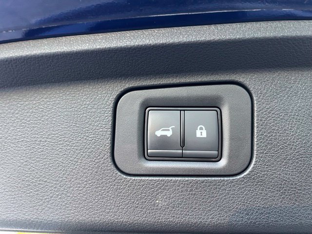 Used 2025 INFINITI QX80 Sensory AWD/4WD image 13