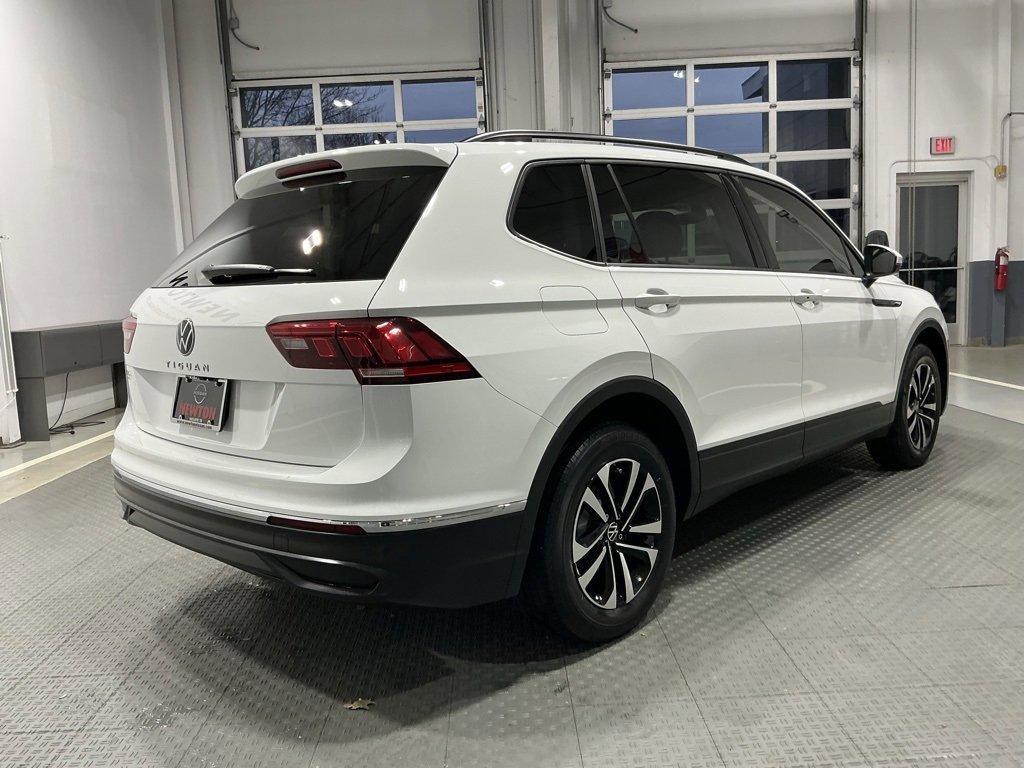 Used 2023 Volkswagen Tiguan S image 29