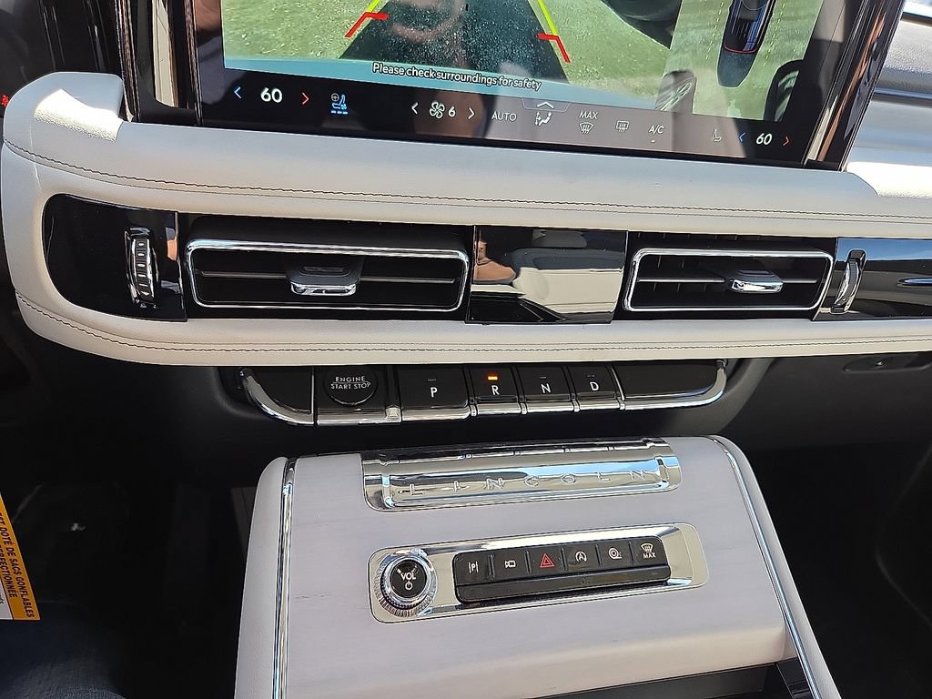 New 2026 Lincoln Aviator Reserve w/ Illumination Package AWD/4WD image 15