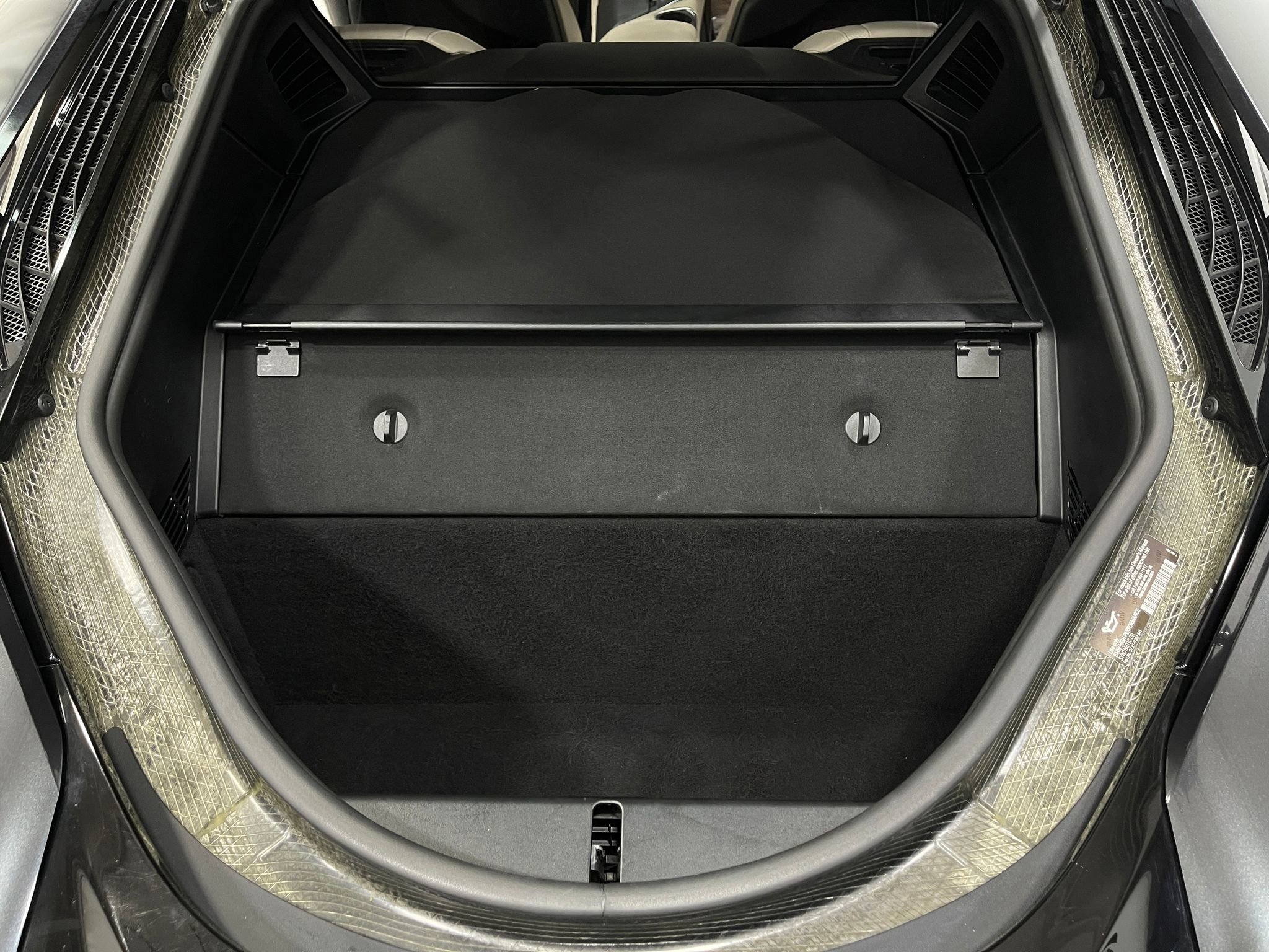 Used 2015 BMW i8 AWD/4WD image 24