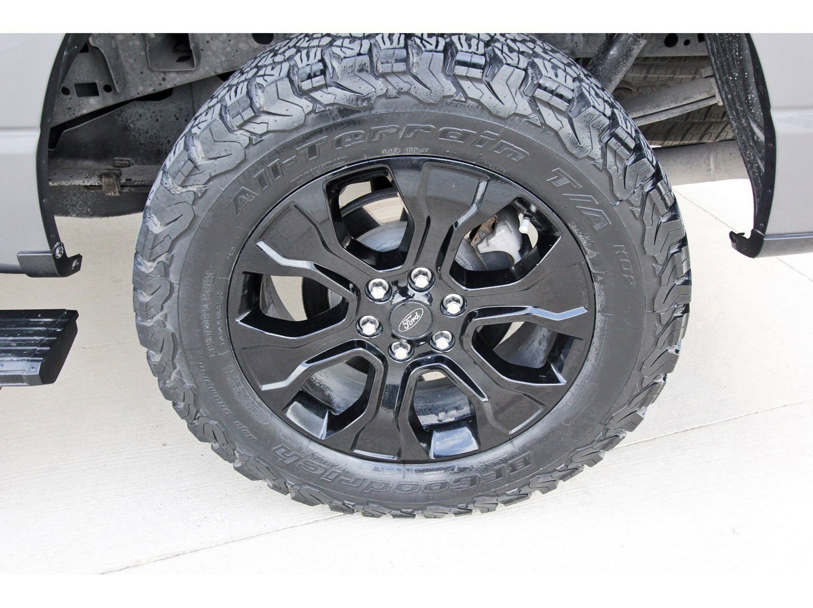 Used 2023 Ford F150 Platinum w/ Equipment Group 701A High AWD/4WD image 30