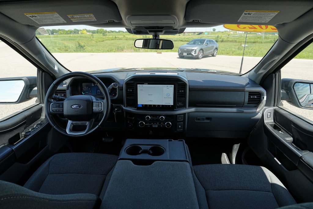 Used 2025 Ford F150 XLT w/ Equipment Group 301A Standard AWD/4WD image 28